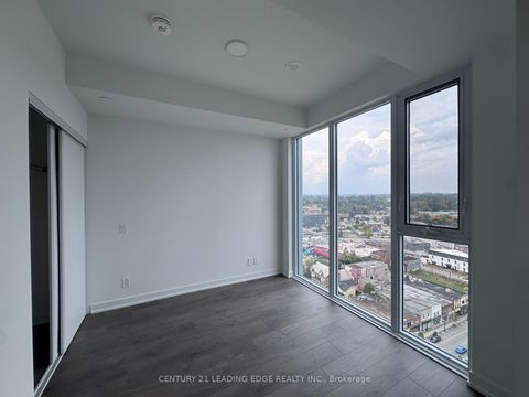 Photo 12 at 1606 - 39 Mary Street, City Centre, Barrie