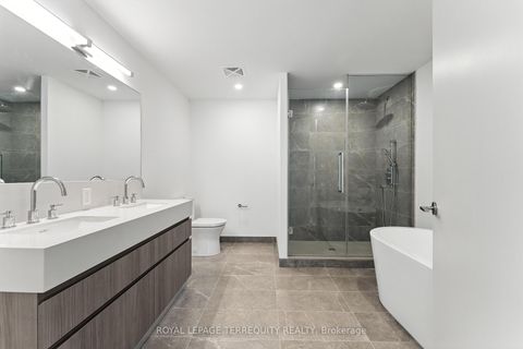 Photo 13 at 207 - 200 Keewatin Avenue, Mount Pleasant East, Toronto