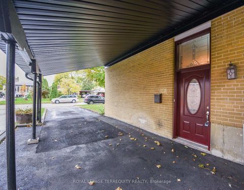 Photo 3 at 20 Hallow Crescent, Kipling, Toronto