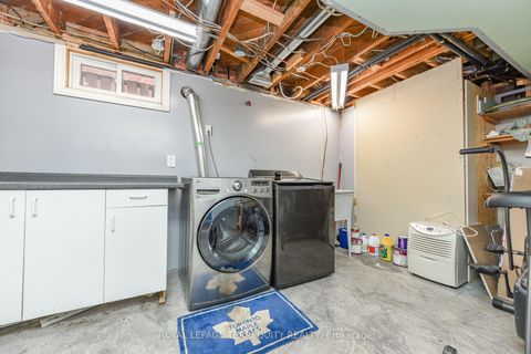 Photo 23 at 20 Hallow Crescent, Kipling, Toronto