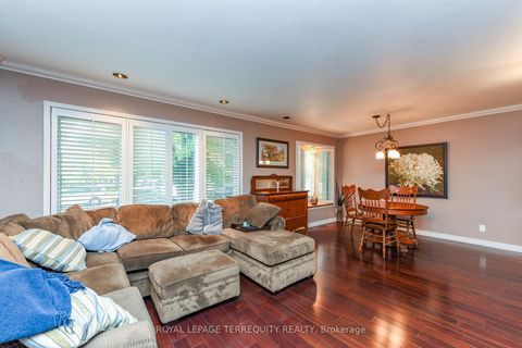 Photo 46 at 20 Hallow Crescent, Kipling, Toronto