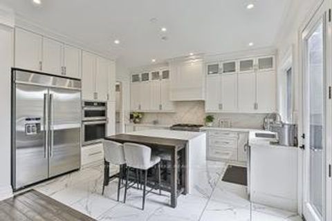 Photo 13 at 43 Buena Vista Avenue, L'Amoreaux, Toronto