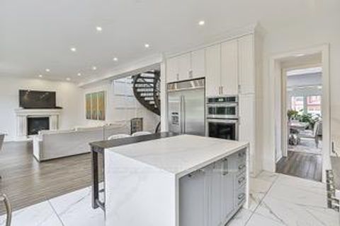 Photo 14 at 43 Buena Vista Avenue, L'Amoreaux, Toronto