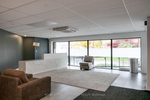 Photo 5 at 318 - 1 Falaise Road, West Hill, Toronto