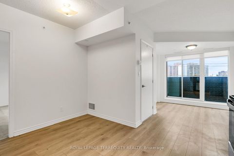 Photo 16 at 318 - 1 Falaise Road, West Hill, Toronto