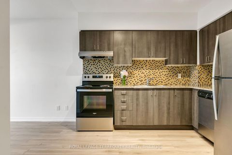 Photo 17 at 318 - 1 Falaise Road, West Hill, Toronto