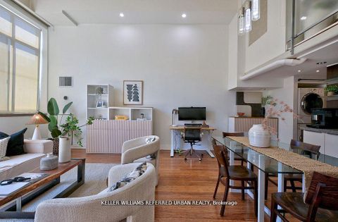 Photo 10 at 209 - 160 Baldwin Street, Chinatown, Toronto