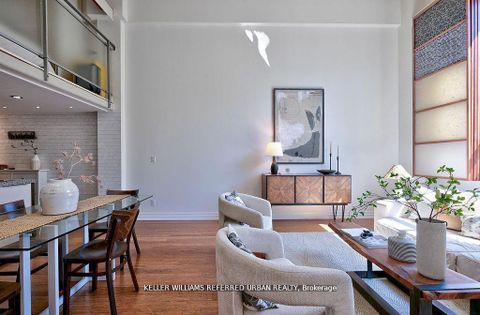 Photo 11 at 209 - 160 Baldwin Street, Chinatown, Toronto