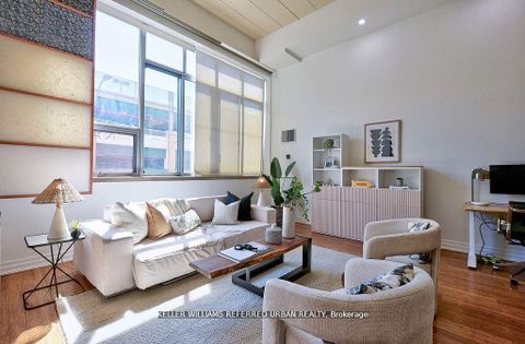 Photo 12 at 209 - 160 Baldwin Street, Chinatown, Toronto