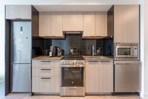 Photo 3 at 1602 - 18 Maitland Terrace, Yonge Corridor, Toronto
