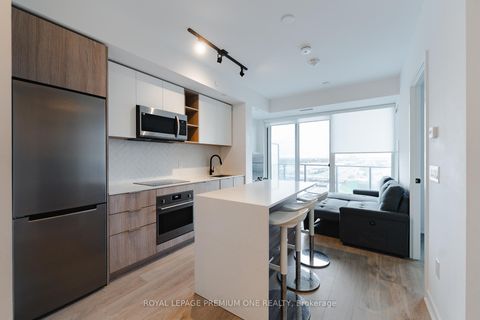 Photo 7 at 1402 - 36 Zorra Street, City Centre West, Toronto