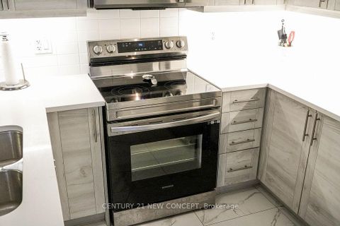 Photo 15 at 32 Magnolia Lane, Shore, Barrie