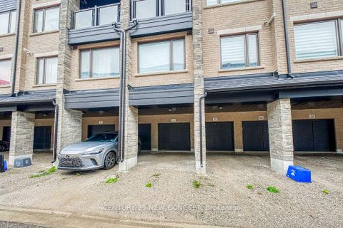 Photo 33 at 32 Magnolia Lane, Shore, Barrie