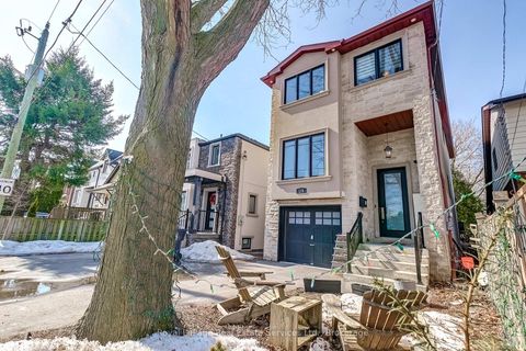 Photo 2 at 176 Leyton Avenue, Oakridge, Toronto