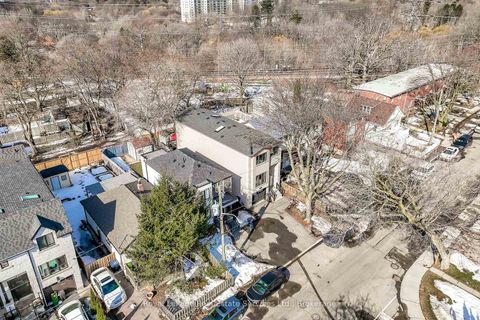 Photo 38 at 176 Leyton Avenue, Oakridge, Toronto