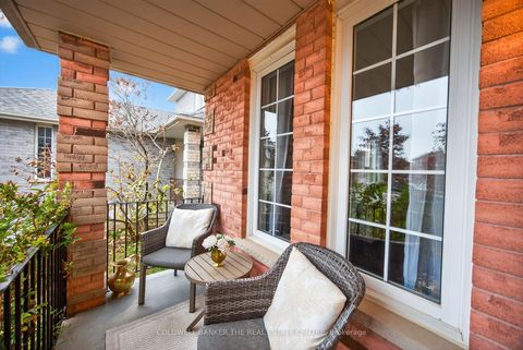 Photo 1 at 136 Violet Street, Holly, Barrie