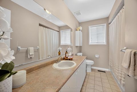 Photo 16 at 136 Violet Street, Holly, Barrie