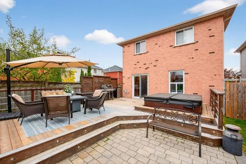 Photo 17 at 136 Violet Street, Holly, Barrie