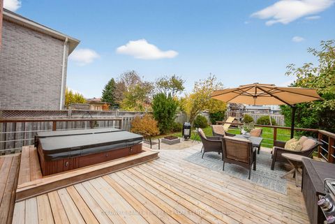 Photo 18 at 136 Violet Street, Holly, Barrie