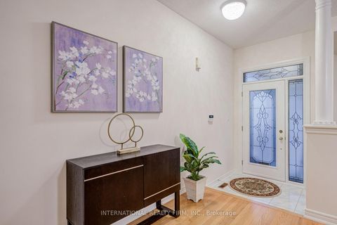 Photo 3 at 77 Saint James Avenue, Vellore Village, Vaughan