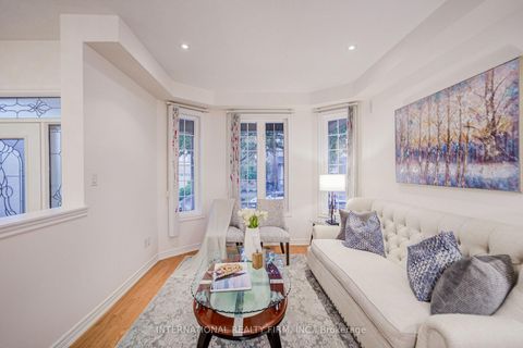 Photo 5 at 77 Saint James Avenue, Vellore Village, Vaughan