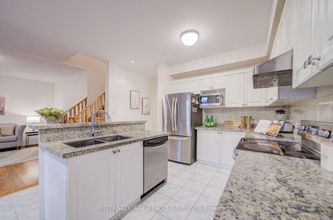 Photo 8 at 77 Saint James Avenue, Vellore Village, Vaughan