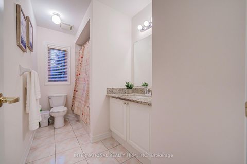 Photo 20 at 77 Saint James Avenue, Vellore Village, Vaughan