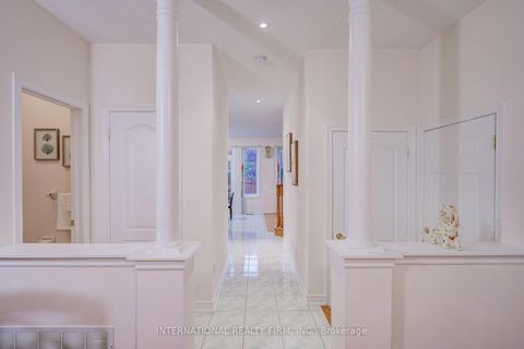 Photo 28 at 77 Saint James Avenue, Vellore Village, Vaughan