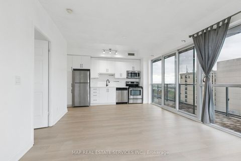 Photo 11 at 805 - 15 James Finlay Way, CFB, Toronto