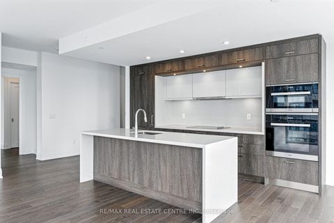 Photo 9 at 2013 - 470 Front Street W, Waterfront Communities C1, Toronto