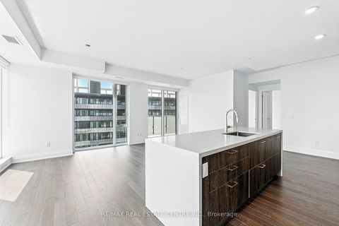 Photo 11 at 2013 - 470 Front Street W, Waterfront Communities C1, Toronto