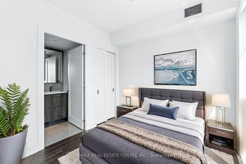 Photo 13 at 2013 - 470 Front Street W, Waterfront Communities C1, Toronto