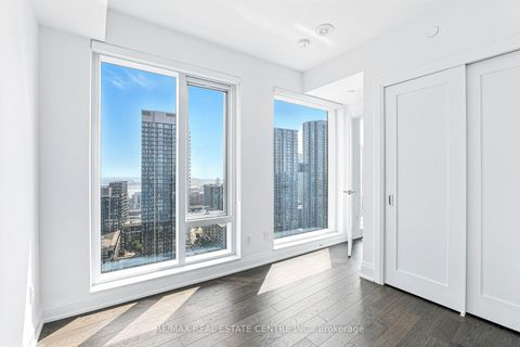 Photo 14 at 2013 - 470 Front Street W, Waterfront Communities C1, Toronto