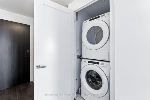 Photo 30 at 2013 - 470 Front Street W, Waterfront Communities C1, Toronto