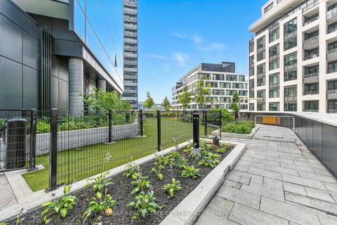 Photo 43 at 2013 - 470 Front Street W, Waterfront Communities C1, Toronto