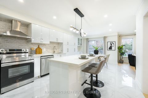 Photo 7 at 285 St. Joan Of Arc Avenue, Maple, Vaughan