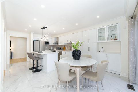 Photo 10 at 285 St. Joan Of Arc Avenue, Maple, Vaughan