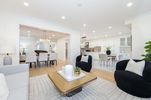 Photo 12 at 285 St. Joan Of Arc Avenue, Maple, Vaughan