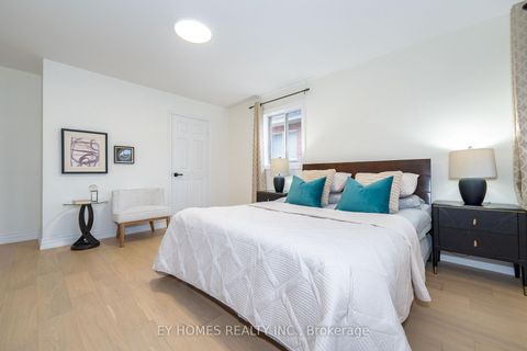 Photo 20 at 285 St. Joan Of Arc Avenue, Maple, Vaughan