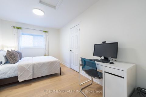 Photo 21 at 285 St. Joan Of Arc Avenue, Maple, Vaughan