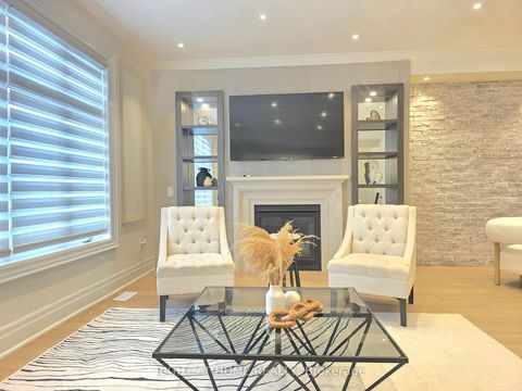 Photo 7 at 2251 Khalsa Gate E, WM Westmount, Oakville