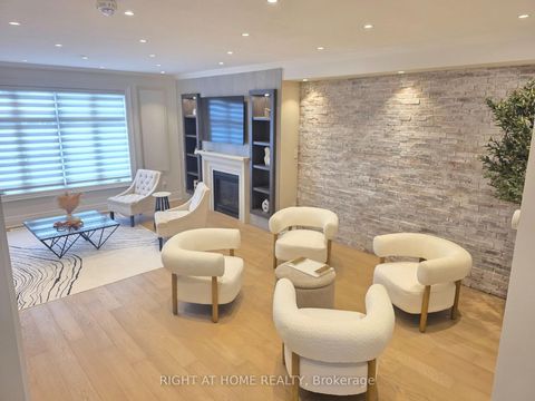 Photo 10 at 2251 Khalsa Gate E, WM Westmount, Oakville