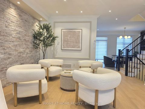 Photo 11 at 2251 Khalsa Gate E, WM Westmount, Oakville