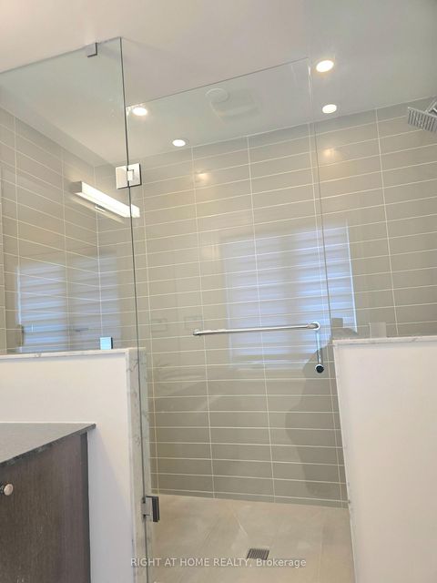 Photo 25 at 2251 Khalsa Gate E, WM Westmount, Oakville