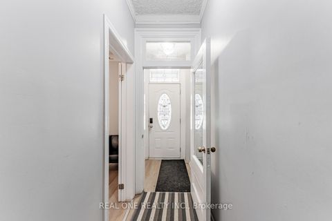 Photo 1 at 97 Lippincott Street, University, Toronto