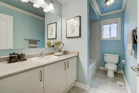 Photo 27 at 94 Barnwood Drive, Oak Ridges Lake Wilcox, Richmond Hill