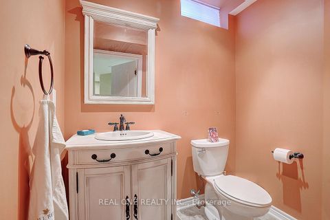 Photo 40 at 94 Barnwood Drive, Oak Ridges Lake Wilcox, Richmond Hill