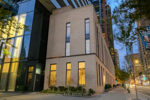 Photo 1 at 1074 Bay Street, Bay Street Corridor, Toronto