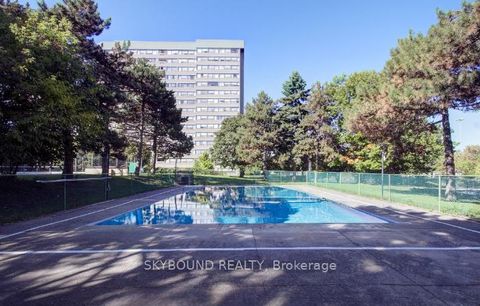 Photo 14 at 602 - 451 The West Mall, Etobicoke West Mall, Toronto