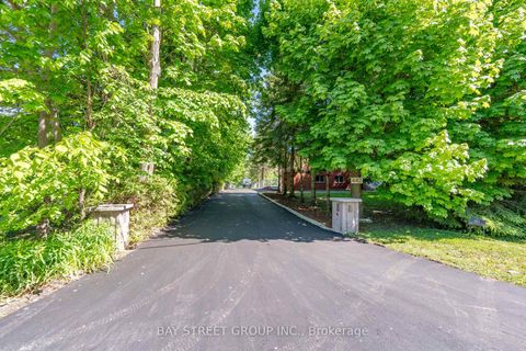 Photo 2 at 442 Sunset Beach Road, Oak Ridges Lake Wilcox, Richmond Hill